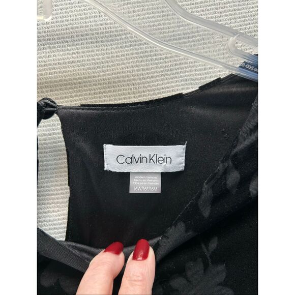Calvin Klein Women’s 16W Black Floral Burnout Velvet Long Sleeve A-Line Dress - Picture 9 of 12